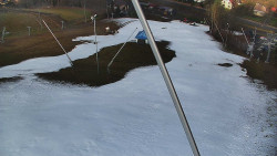 Spodní část sjezdovky skiareálu Karolinka