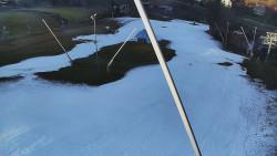 Spodní část sjezdovky skiareálu Karolinka