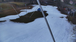 Spodní část sjezdovky skiareálu Karolinka