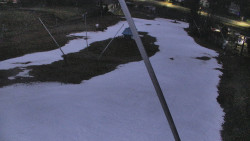 Spodní část sjezdovky skiareálu Karolinka