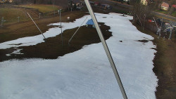 Spodní část sjezdovky skiareálu Karolinka