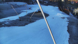 Spodní část sjezdovky skiareálu Karolinka