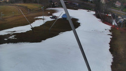 Spodní část sjezdovky skiareálu Karolinka