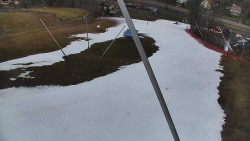 Spodní část sjezdovky skiareálu Karolinka