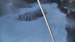 Spodní část sjezdovky skiareálu Karolinka