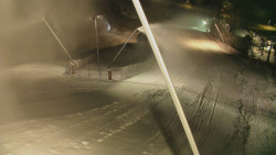 Spodní část sjezdovky skiareálu Karolinka