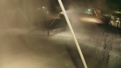 Spodní část sjezdovky skiareálu Karolinka