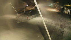 Spodní část sjezdovky skiareálu Karolinka