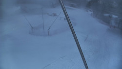 Spodní část sjezdovky skiareálu Karolinka