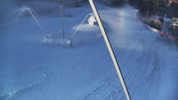 Spodní část sjezdovky skiareálu Karolinka