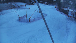 Spodní část sjezdovky skiareálu Karolinka