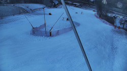 Spodní část sjezdovky skiareálu Karolinka