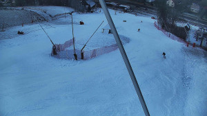 Skiareál Karolinka - Spodní část sjezdovky skiareálu Karolinka - 27.12.2025 v 15:16 Skiareál Karolinka - Spodní část sjezdovky skiareálu Karolinka - 27.12.2025 v 15:16