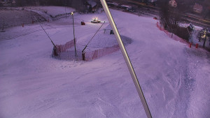 Skiareál Karolinka - Spodní část sjezdovky skiareálu Karolinka - 27.12.2025 v 16:15 Skiareál Karolinka - Spodní část sjezdovky skiareálu Karolinka - 27.12.2025 v 16:15