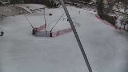 Spodní část sjezdovky skiareálu Karolinka