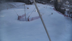 Spodní část sjezdovky skiareálu Karolinka