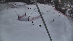 Spodní část sjezdovky skiareálu Karolinka