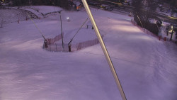 Spodní část sjezdovky skiareálu Karolinka