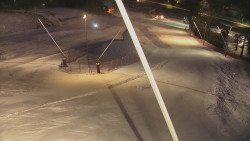 Spodní část sjezdovky skiareálu Karolinka