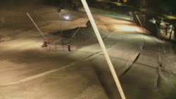 Spodní část sjezdovky skiareálu Karolinka