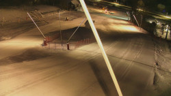 Spodní část sjezdovky skiareálu Karolinka