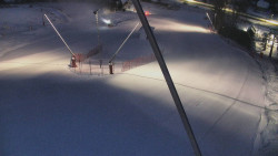 Spodní část sjezdovky skiareálu Karolinka