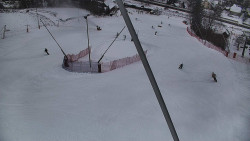 Spodní část sjezdovky skiareálu Karolinka