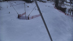 Spodní část sjezdovky skiareálu Karolinka