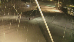 Spodní část sjezdovky skiareálu Karolinka