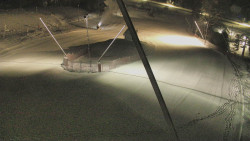 Spodní část sjezdovky skiareálu Karolinka