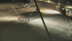 Spodní část sjezdovky skiareálu Karolinka