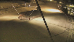 Spodní část sjezdovky skiareálu Karolinka