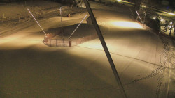 Spodní část sjezdovky skiareálu Karolinka