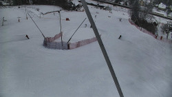 Spodní část sjezdovky skiareálu Karolinka