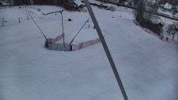 Spodní část sjezdovky skiareálu Karolinka