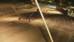 Spodní část sjezdovky skiareálu Karolinka