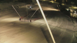 Spodní část sjezdovky skiareálu Karolinka