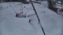 Spodní část sjezdovky skiareálu Karolinka