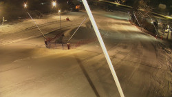 Spodní část sjezdovky skiareálu Karolinka