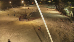 Spodní část sjezdovky skiareálu Karolinka