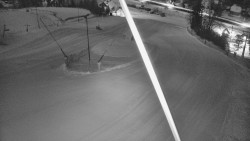 Spodní část sjezdovky skiareálu Karolinka