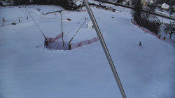 Spodní část sjezdovky skiareálu Karolinka