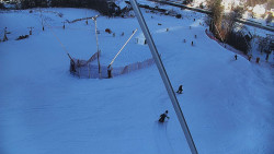 Spodní část sjezdovky skiareálu Karolinka