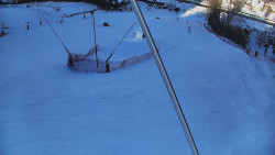 Spodní část sjezdovky skiareálu Karolinka