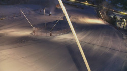 Spodní část sjezdovky skiareálu Karolinka