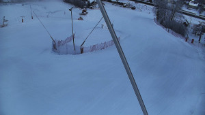 Skiareál Karolinka - Spodní část sjezdovky skiareálu Karolinka - 5.1.2026 v 08:30 Skiareál Karolinka - Spodní část sjezdovky skiareálu Karolinka - 5.1.2026 v 08:30