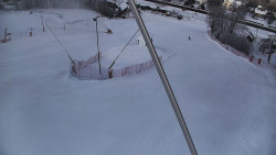 Spodní část sjezdovky skiareálu Karolinka