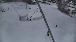 Spodní část sjezdovky skiareálu Karolinka