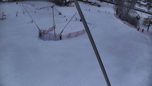 Skiareál Karolinka - Spodní část sjezdovky skiareálu Karolinka - 5.1.2026 v 15:15 Skiareál Karolinka - Spodní část sjezdovky skiareálu Karolinka - 5.1.2026 v 15:15