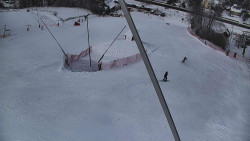 Spodní část sjezdovky skiareálu Karolinka